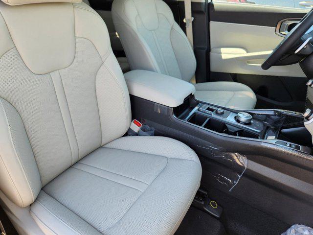 new 2025 Kia Sorento Hybrid car, priced at $39,797