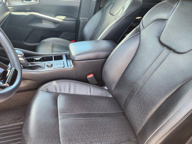 used 2022 Kia Sorento car, priced at $24,201