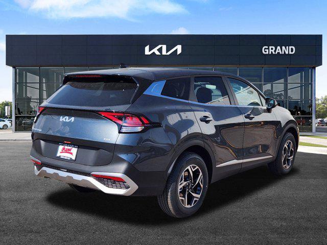 new 2025 Kia Sportage car, priced at $31,093