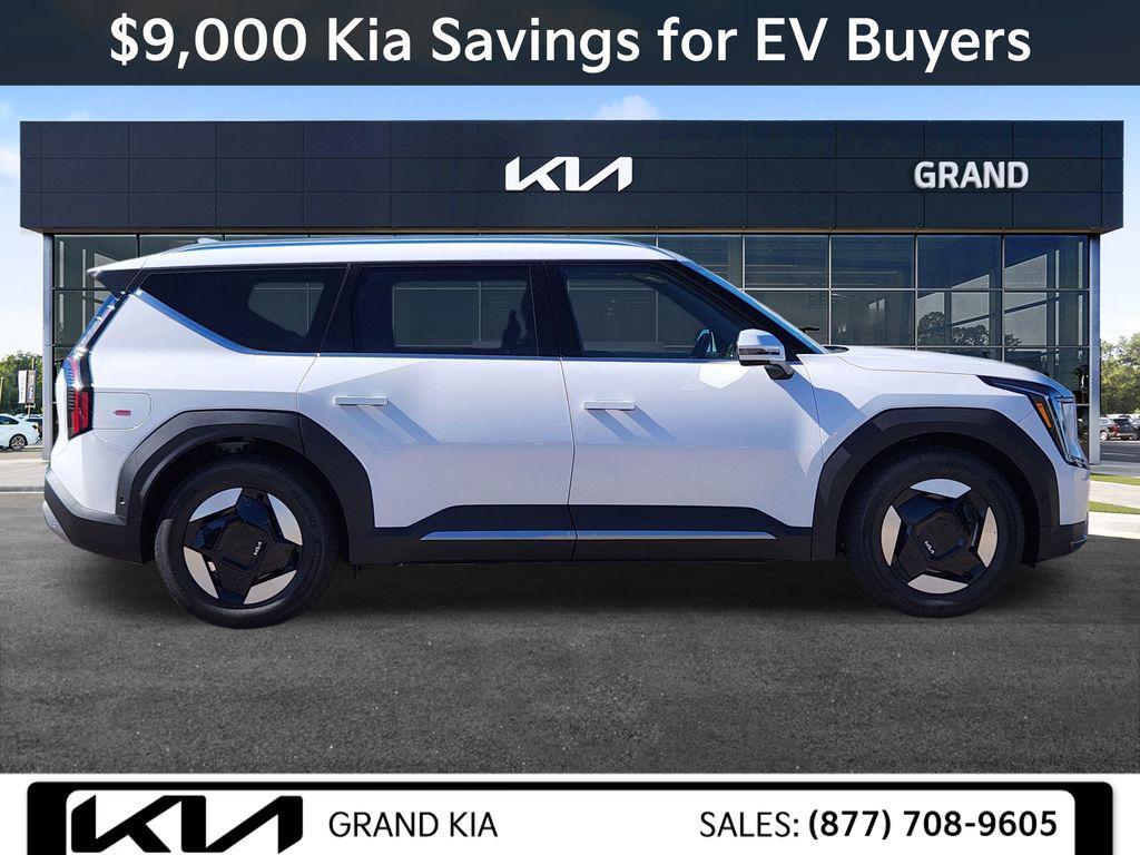 new 2026 Kia EV9 car, priced at $55,541