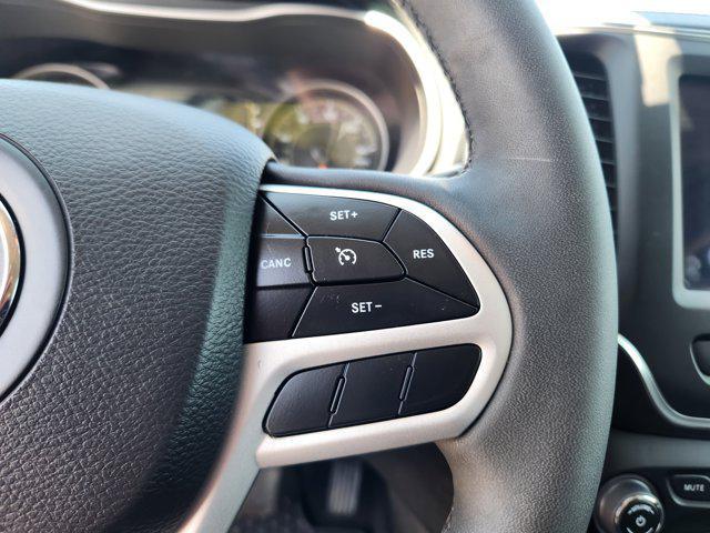used 2022 Jeep Cherokee car, priced at $24,201