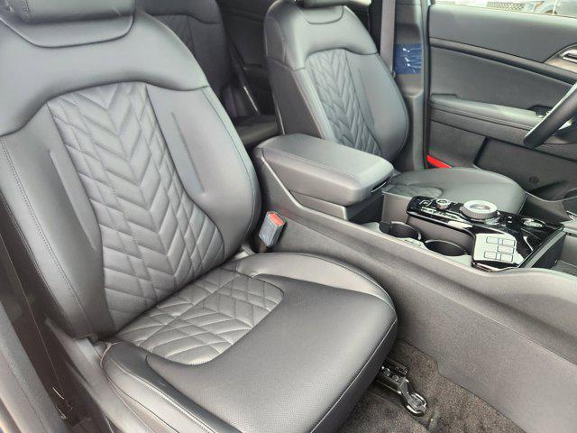 new 2025 Kia Sportage car, priced at $37,679