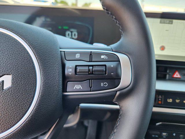 new 2025 Kia Sportage Hybrid car, priced at $35,729