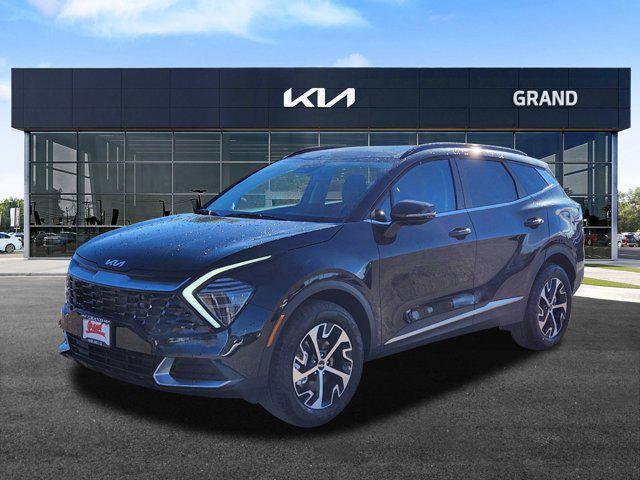 new 2025 Kia Sportage Hybrid car, priced at $35,729