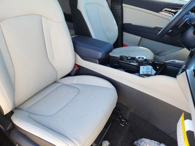new 2025 Kia Sportage Hybrid car