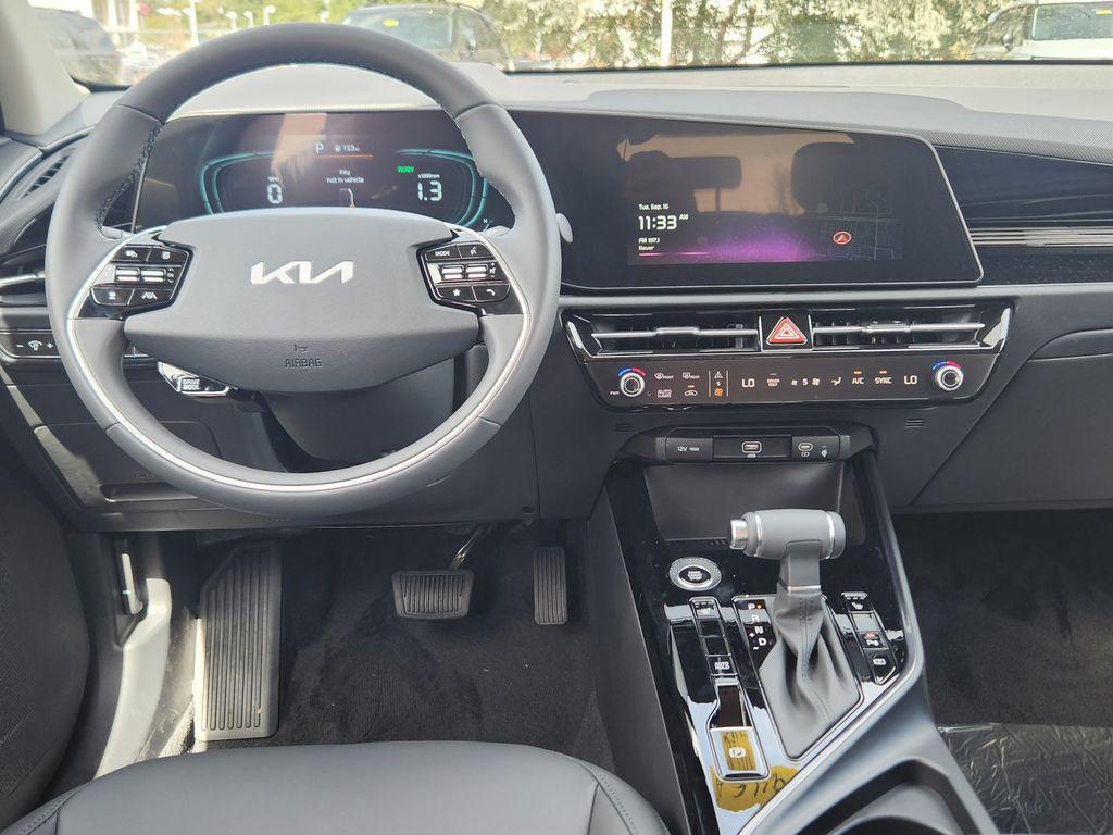 new 2025 Kia Niro car, priced at $28,372