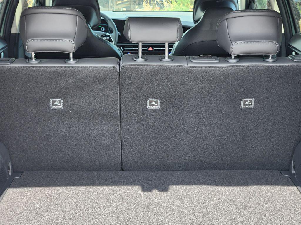 new 2025 Kia Niro car, priced at $28,372