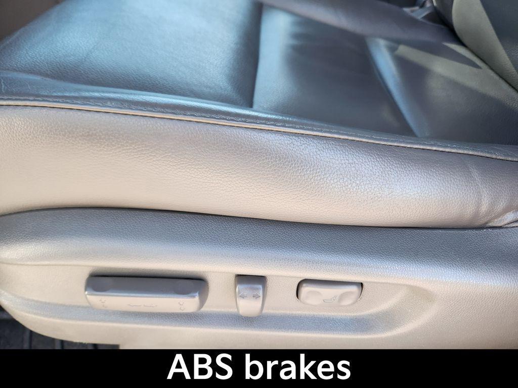 used 2014 Honda Odyssey car, priced at $10,201