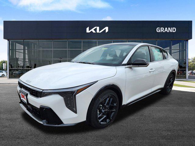 new 2025 Kia K4 car, priced at $29,454