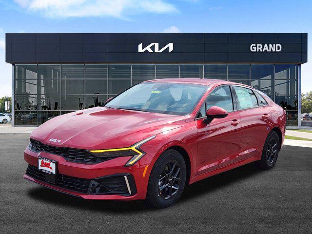 new 2025 Kia K5 car, priced at $29,018