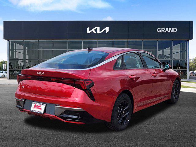 new 2025 Kia K5 car, priced at $29,018