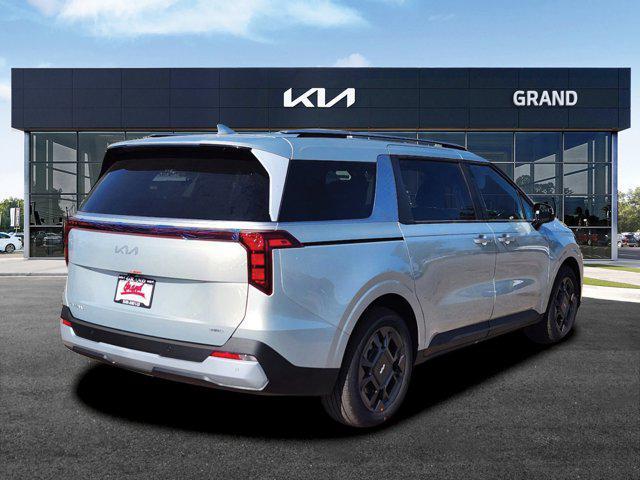 new 2025 Kia Carnival car, priced at $44,681