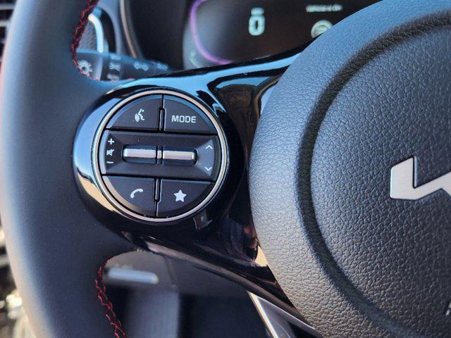 new 2025 Kia Soul car, priced at $24,676