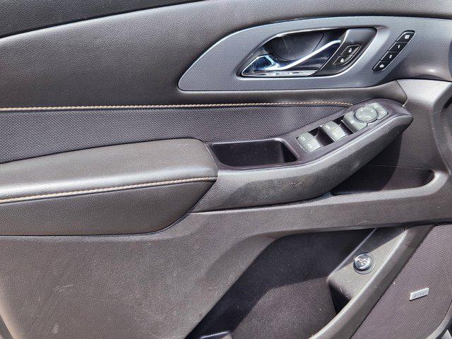 used 2019 Chevrolet Traverse car, priced at $21,201