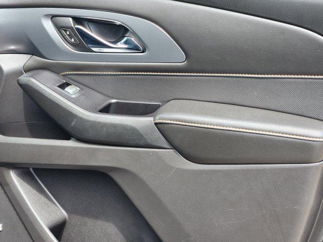 used 2019 Chevrolet Traverse car, priced at $21,201