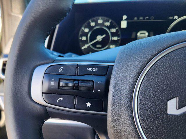 new 2025 Kia Sportage car, priced at $36,832
