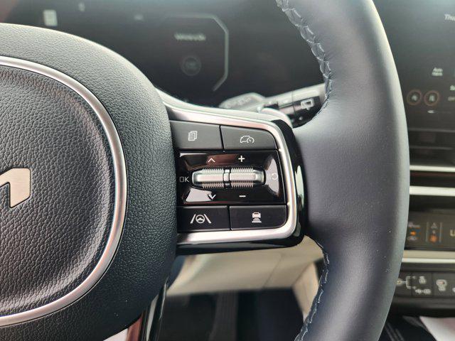 new 2025 Kia Carnival Hybrid car, priced at $54,543