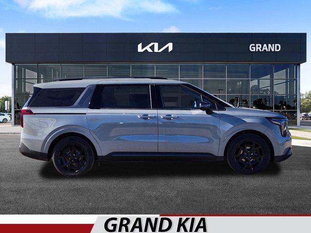 new 2025 Kia Carnival Hybrid car, priced at $54,543