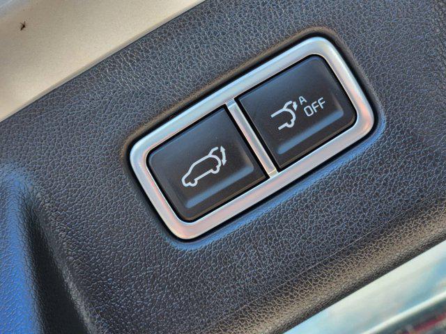 new 2025 Kia Sorento Hybrid car, priced at $39,586