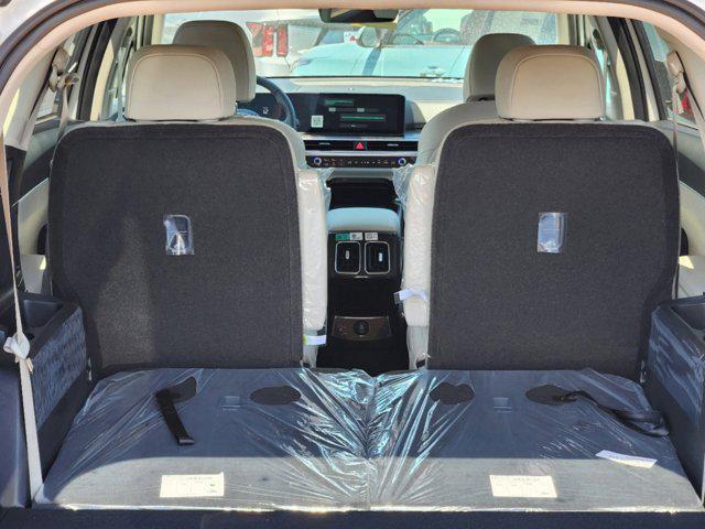 new 2025 Kia Sorento Hybrid car, priced at $39,586