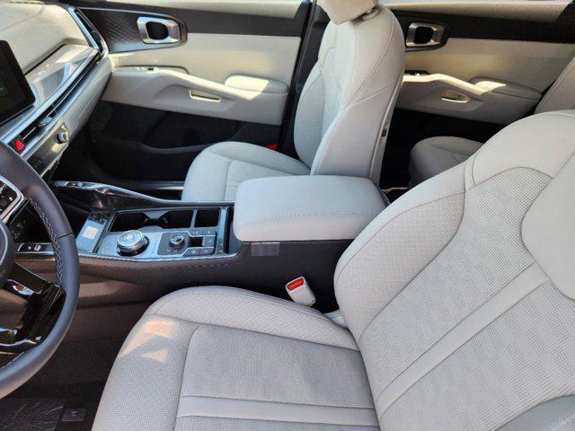 new 2025 Kia Sorento Hybrid car, priced at $39,586