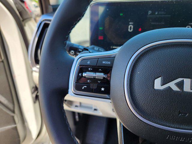 new 2025 Kia Sorento Hybrid car, priced at $39,586