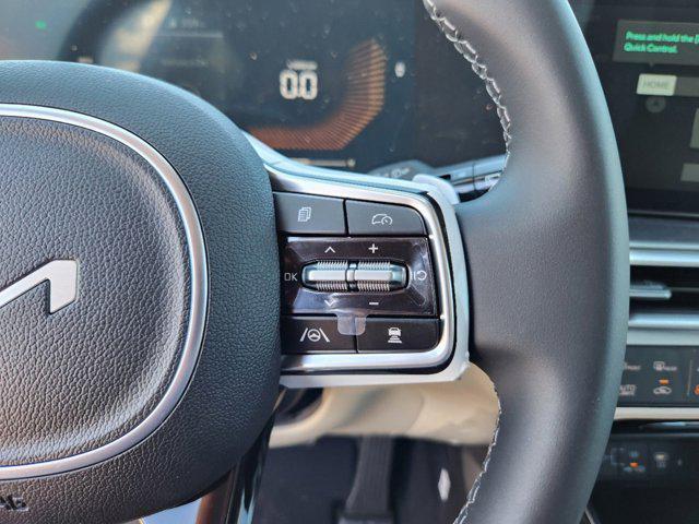 new 2025 Kia Sorento Hybrid car, priced at $39,586