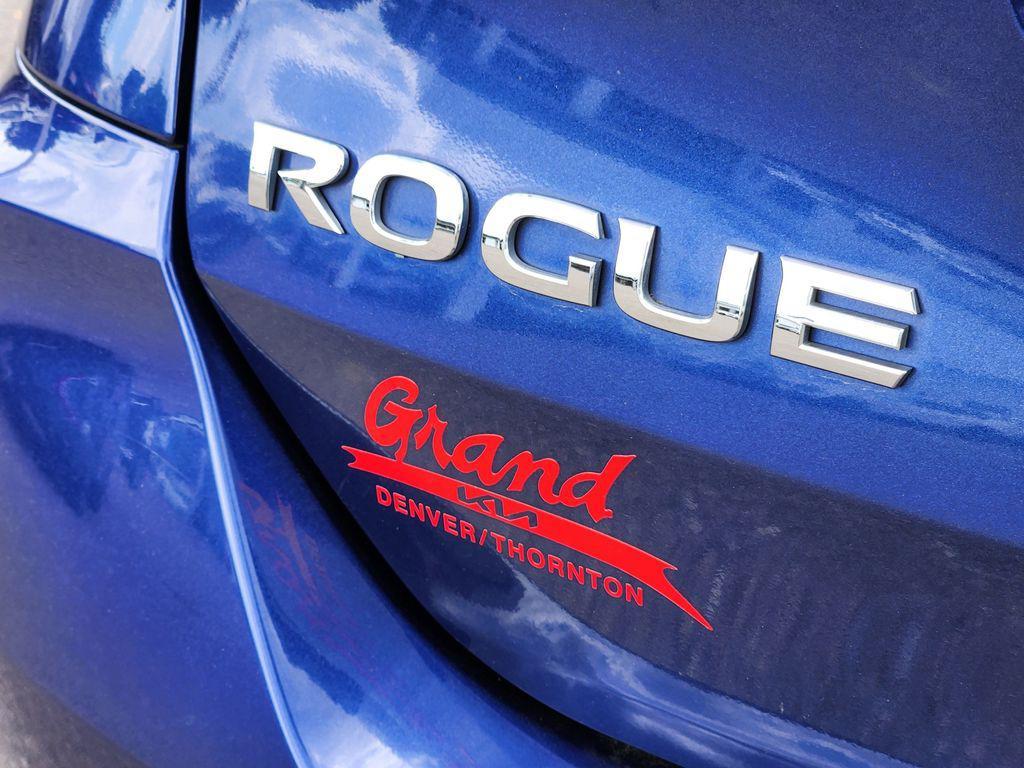 used 2020 Nissan Rogue car, priced at $14,201