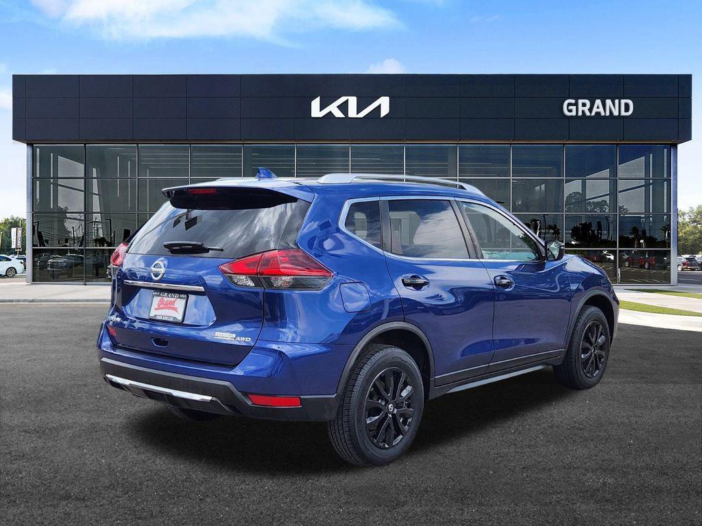 used 2020 Nissan Rogue car, priced at $14,201