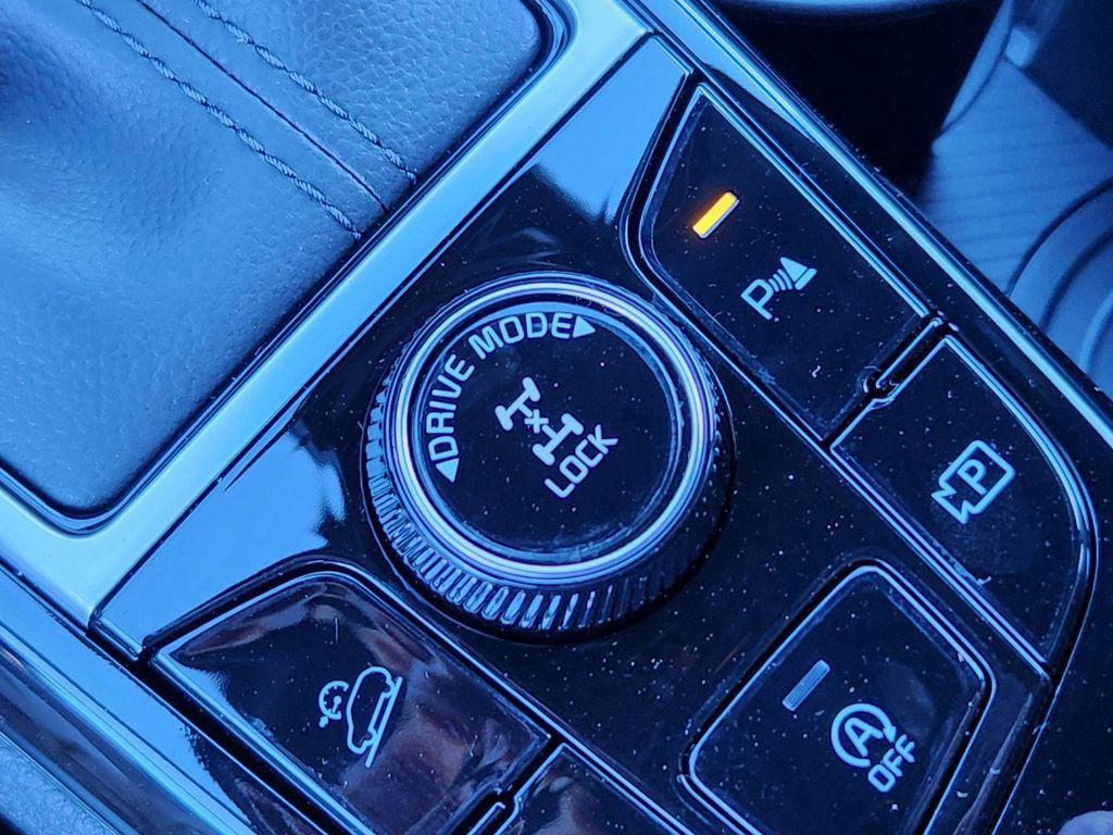 new 2025 Kia Sportage car, priced at $32,902