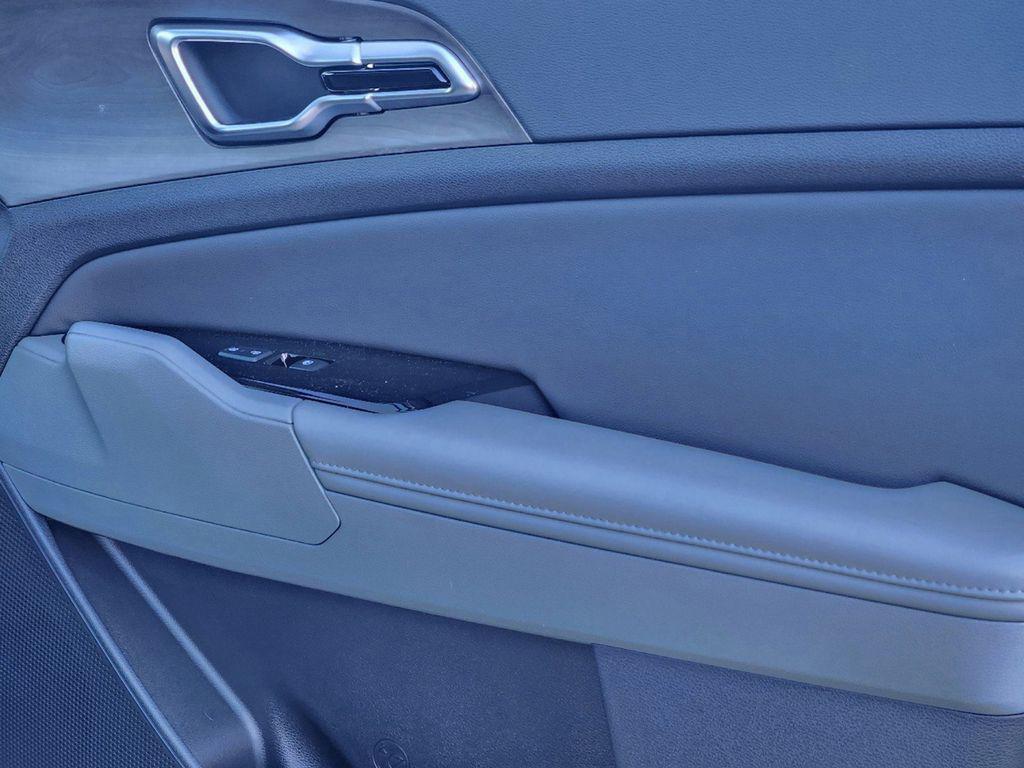 new 2025 Kia Sportage car, priced at $32,902