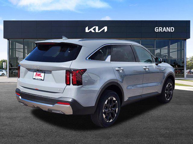 new 2025 Kia Sorento car, priced at $35,901