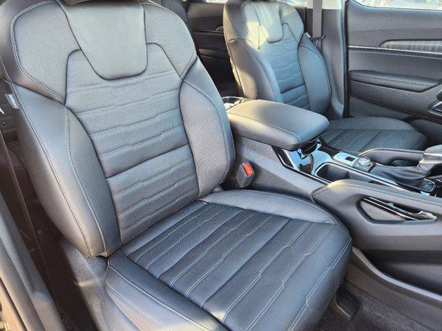 new 2025 Kia Telluride car, priced at $51,443