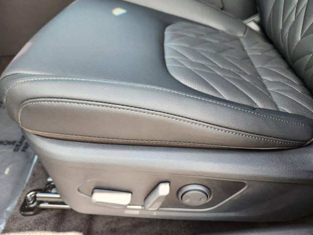 new 2025 Kia Sportage car, priced at $41,755