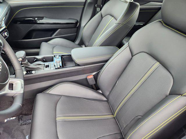 new 2025 Kia K5 car, priced at $33,187