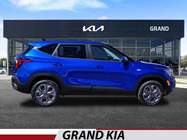 new 2024 Kia Sportage Hybrid car, priced at $32,739