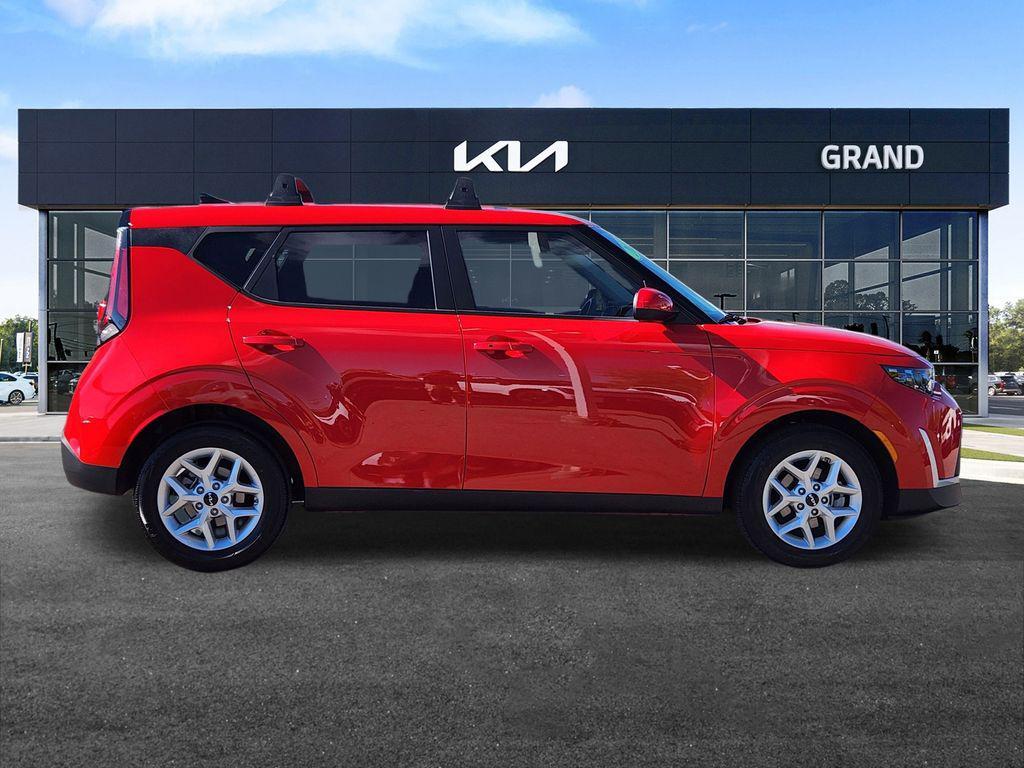 used 2025 Kia Soul car, priced at $22,201