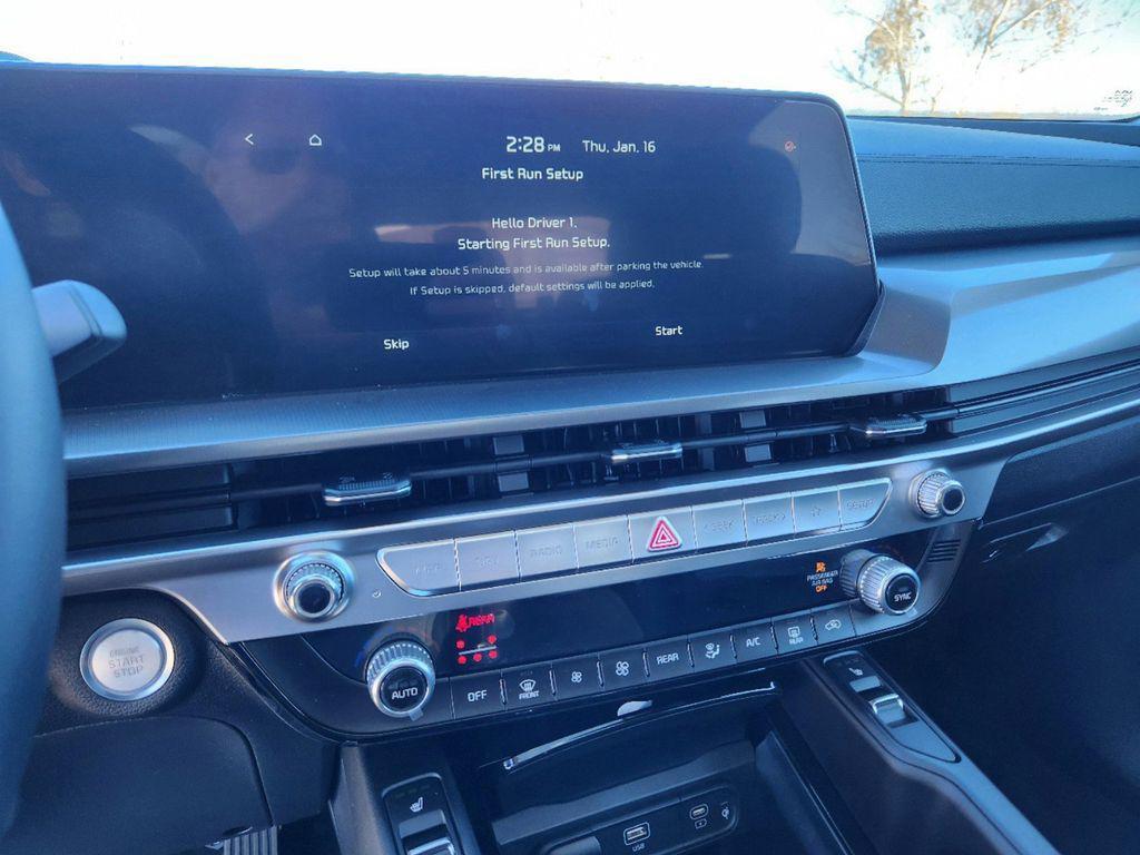new 2025 Kia Telluride car, priced at $41,132
