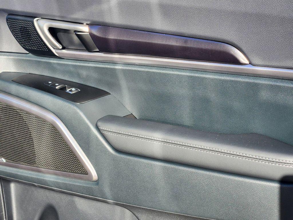 new 2025 Kia Telluride car, priced at $41,132