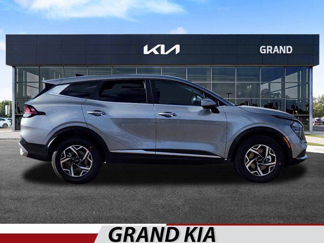 new 2025 Kia Sportage car, priced at $30,723