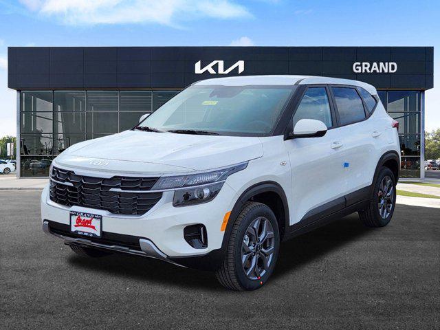 new 2025 Kia Seltos car, priced at $25,546