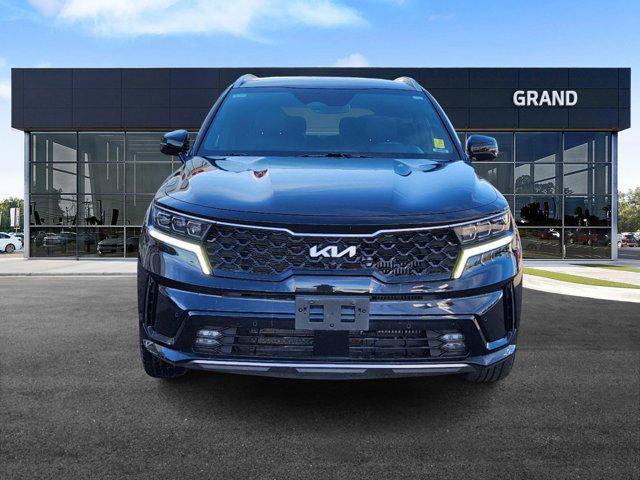 used 2022 Kia Sorento Plug-In Hybrid car, priced at $34,101