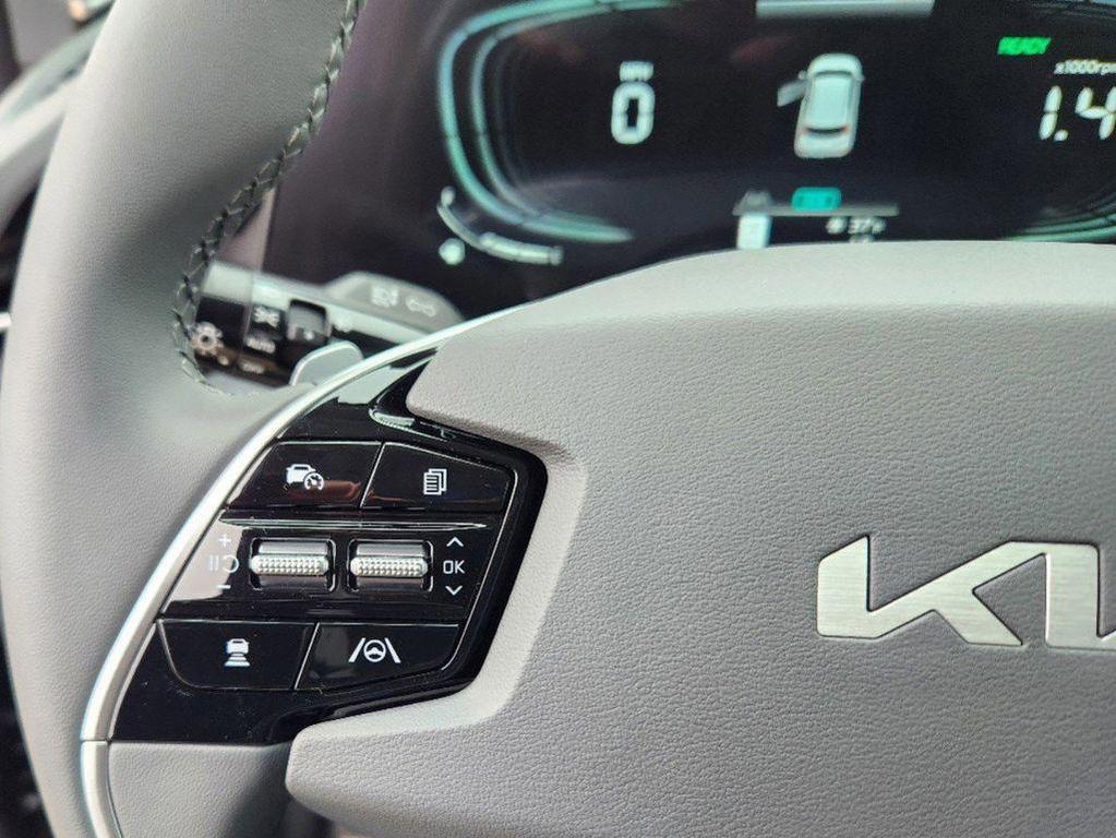 new 2025 Kia Niro car, priced at $29,687