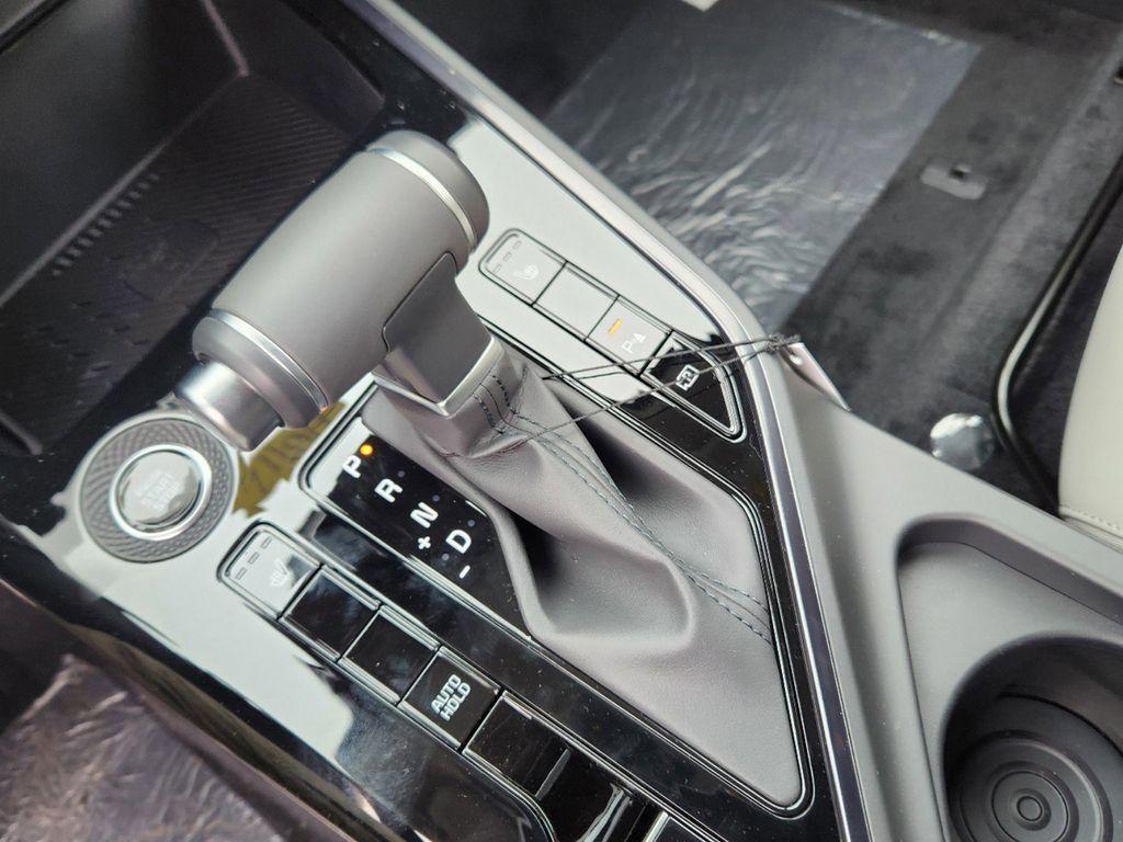 new 2025 Kia Niro car, priced at $29,687