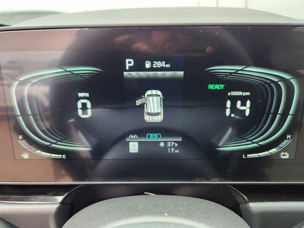 new 2025 Kia Niro car, priced at $29,687