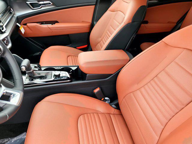 new 2025 Kia Sportage car, priced at $35,700