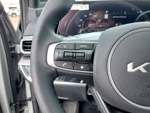 new 2025 Kia Sportage car, priced at $35,700