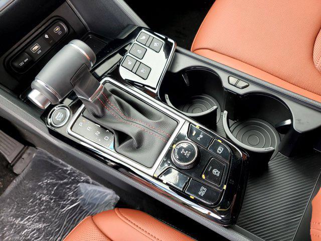 new 2025 Kia Sportage car, priced at $35,700