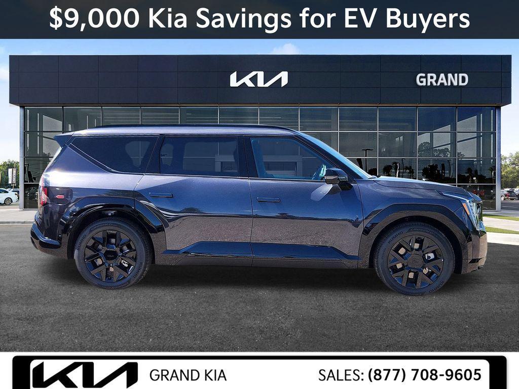 new 2026 Kia EV9 car, priced at $61,121