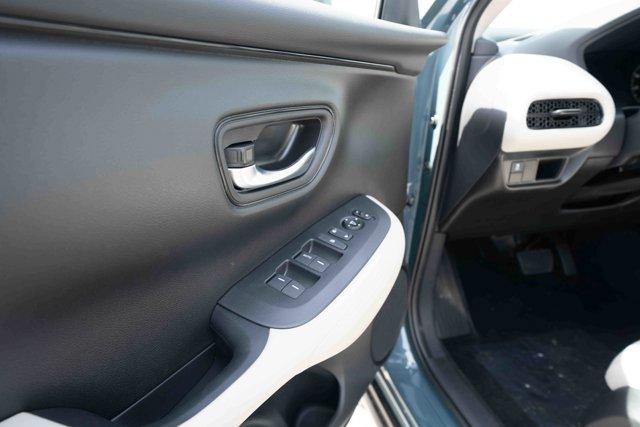 new 2025 Honda HR-V car, priced at $27,599